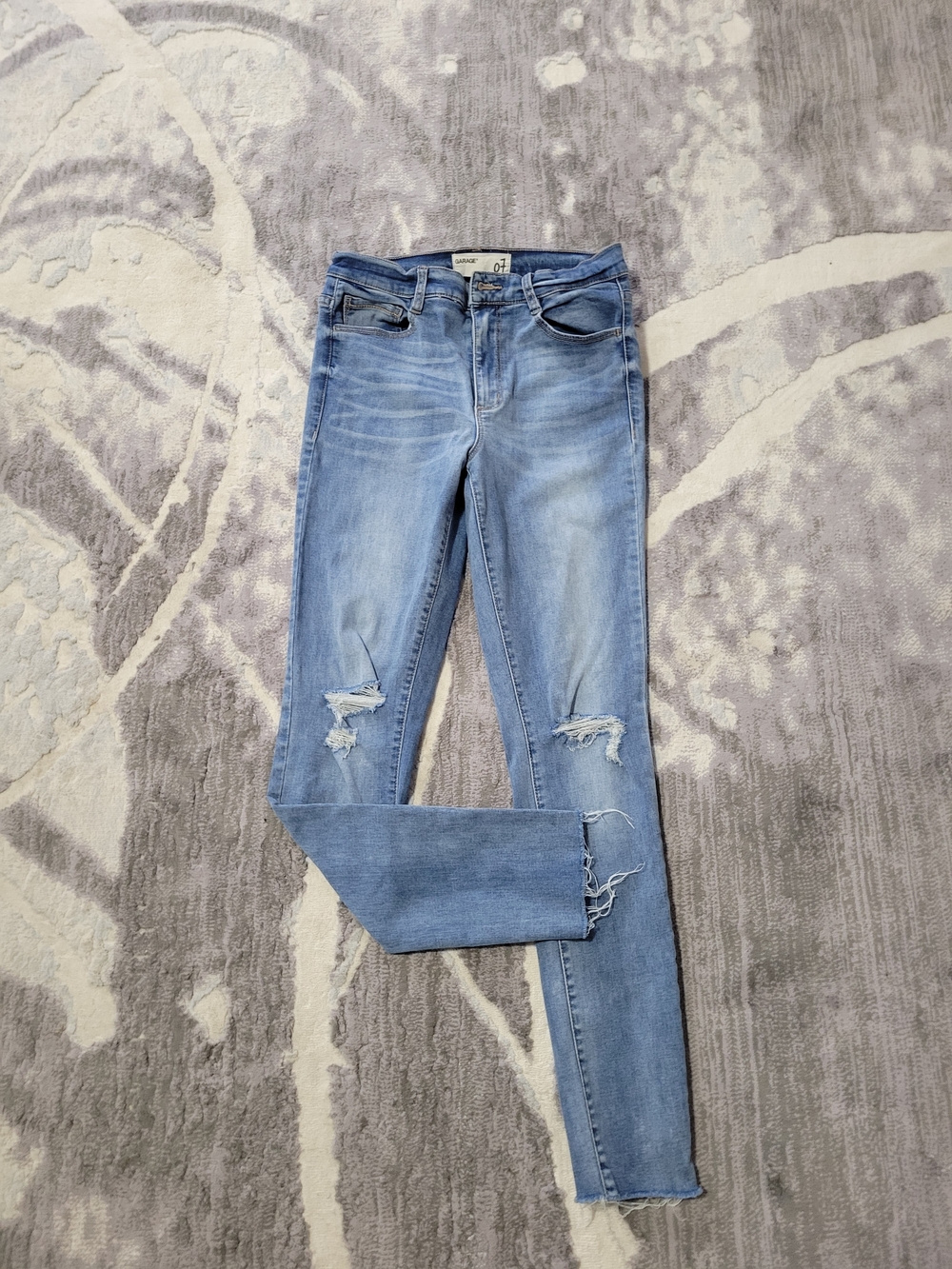 Garage High-Rise Light Blue Distressed Skinny Jeans Sise 7